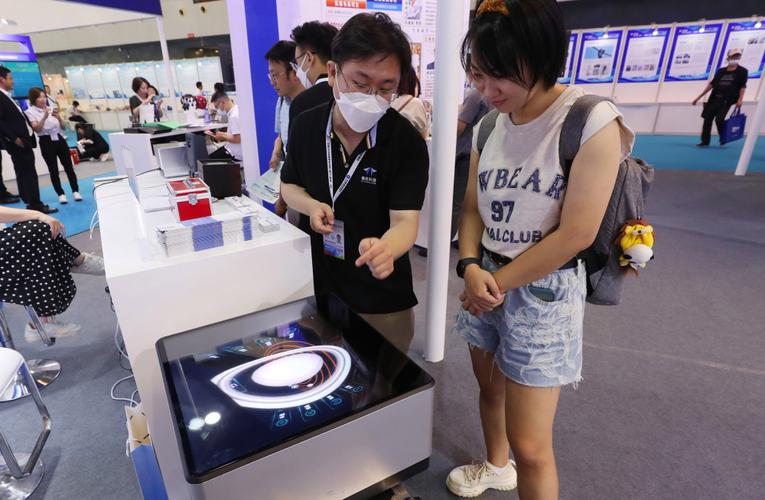 中国上海国际技术进出口交易会在沪开幕